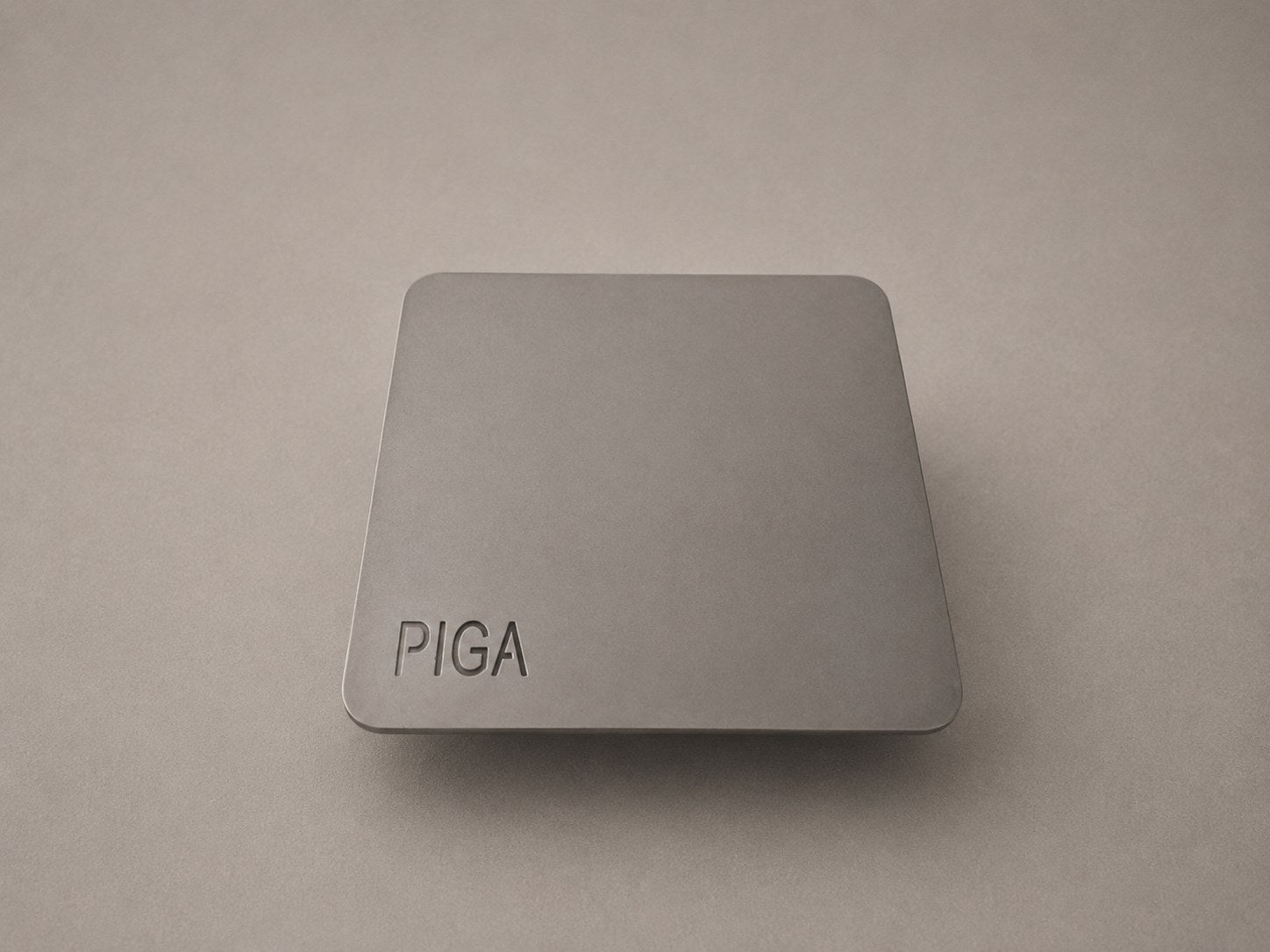 PIGA Plåtbricka Stål - 15 × 15 cm, Natur